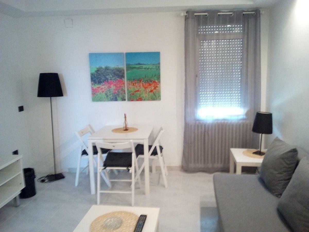 Hotel La Bilbaina Vitoria-Gasteiz Pokoj fotografie